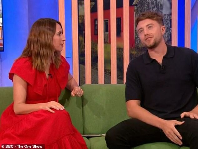 Новое лицо: Роман, 30 лет, летом получил роль ведущего на шоу BBC The One Show, где он объединяет усилия с Алексом Джонсом, что является важной вехой в его расширяющемся портфолио.