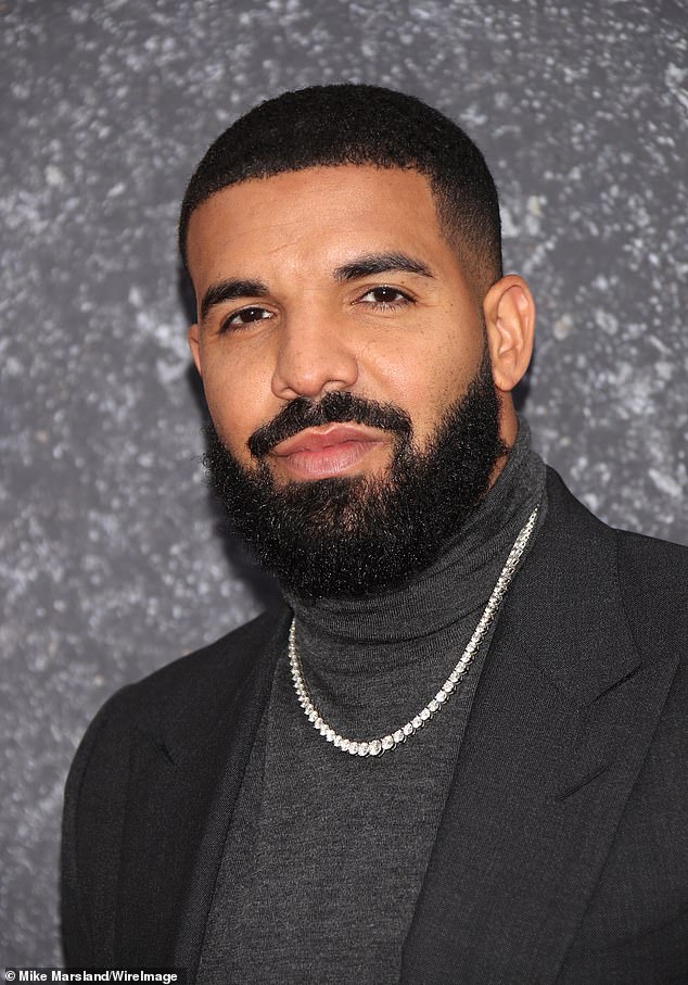 Ранее он занимал первое место в 2016 году с Views, в 2018 году с Scorpion, в 2020 году с Dark Lane Demo Tapes и в 2021 году с Certified Lover Boy.
