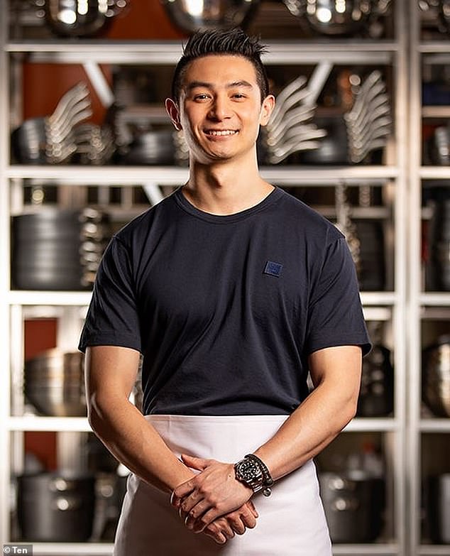 Рейнольд прославился в 2015 году, когда появился на шоу MasterChef Australia, где его прозвали «Королем десертов».