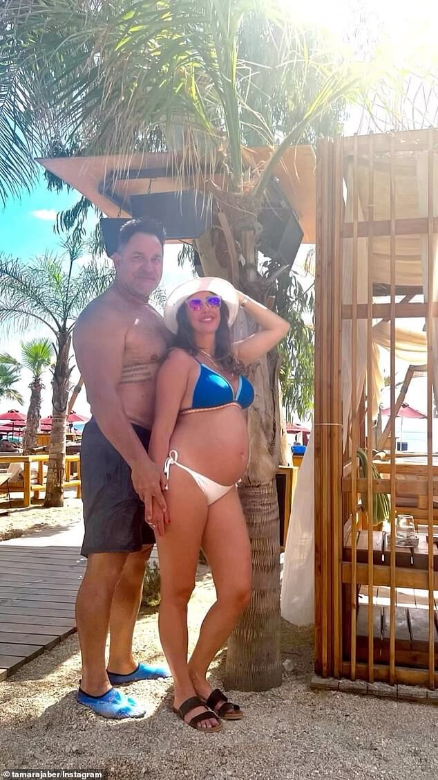 Бывшая жена Кайла Сэндилэндса Тамара Джабер, 40 лет (справа) ждет первого ребенка от жениха Билли Коккиниса (слева)