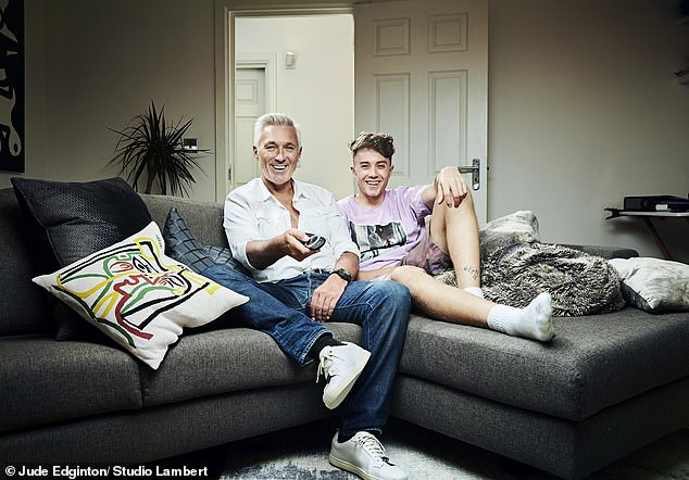 Поклонники Gogglebox со знаменитостями были в ярости в пятницу вечером из-за «скучного» повторного эпизода, когда Channel 4 выпустил свой последний выпуск о знаменитостях.