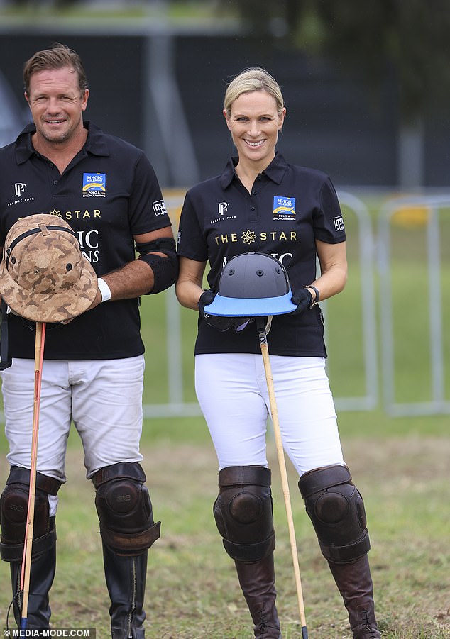 Майк увидел, что его богатство выросло почти до 1 миллиона фунтов стерлингов (1,8 миллиона австралийских долларов) после его появления в сериале «Я знаменитость, вытащи меня отсюда».