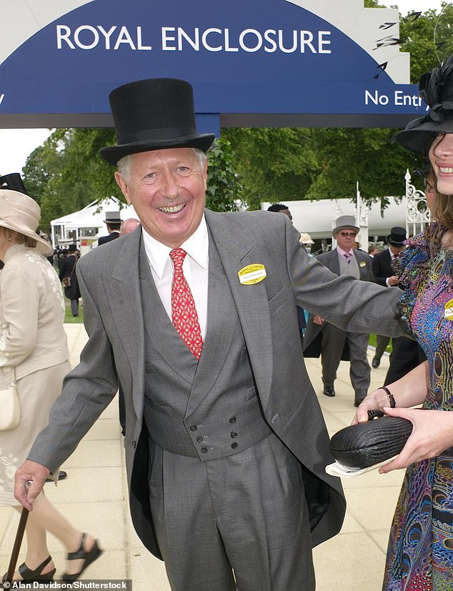 Норткотт умер в возрасте 76 лет после борьбы с раком.  На фото: Норткотт в отеле Royal Ascot в 2009 году.