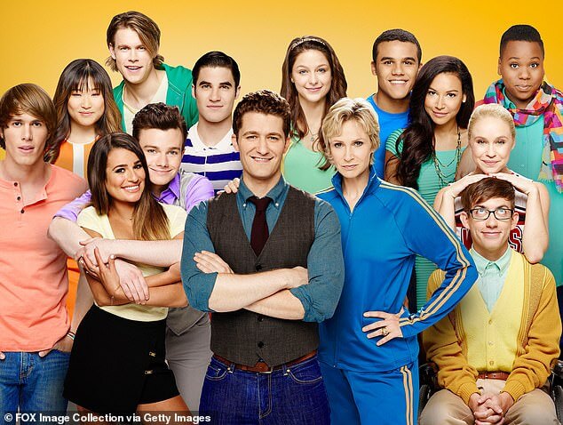 Соавтор Glee Брэд Фэлчук «никогда не откажется» ремейку легендарного музыкального сериала