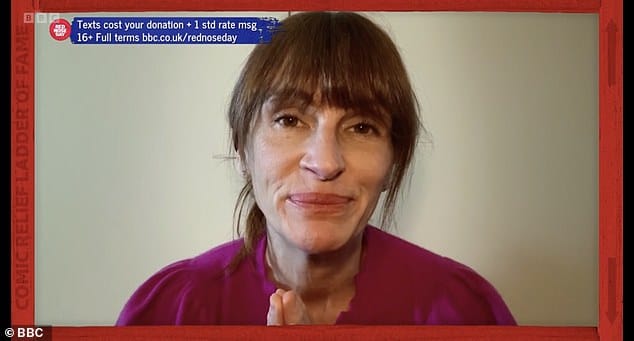 Выяснилось, что 65-летний комик помог собрать колоссальные 1,5 миллиарда фунтов стерлингов со времени своего первого телемарафона в 1988 году, и к нему присоединились такие звезды, как Джулия Робертс и Пол Радд.