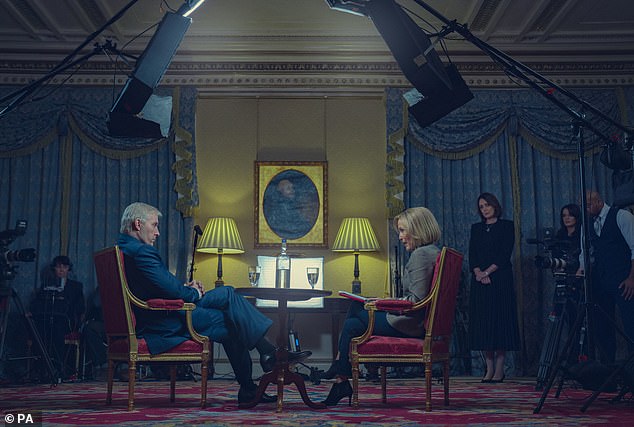 Критики разделились по поводу драмы Netflix: некоторые назвали драму «поверхностным», в то время как другие хвалили «безупречную» игру актеров.