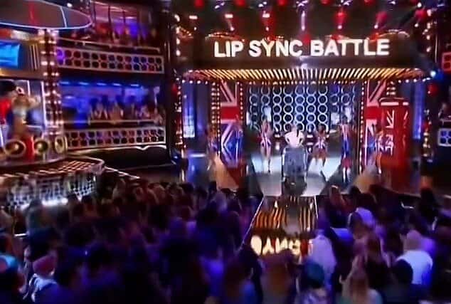 Появление Чарли XCX в Lip Sync Battle вызвало гнев среди ирландских пользователей социальных сетей спустя шесть лет после того, как выступление появилось на экранах.