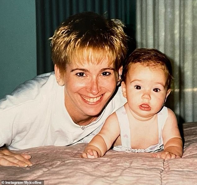 Ее родители развелись в 1994 году, а их развод был завершен в 1996 году, когда Фил, которому сейчас 73 года, позже признался, что был «ублюдком» за измену Джилл во время их 12-летнего брака.