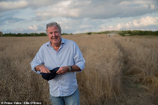 Бывший ведущий Top Gear, ставший 64-летним фермером, в субботу обратился к X, чтобы выразить свою благодарность и вызвать волнение перед четвертым сериалом.