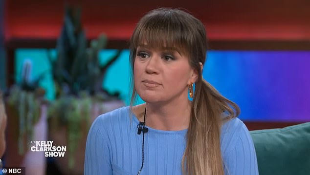 Кларксон сказала, что ее врач настоял на том, чтобы она приняла неназванное лекарство после неоднократных попыток заставить ее его принять.