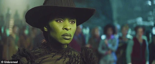 Трейлер демонстрирует впечатляющие вокальные данные главных звезд Арианы Гранде и Синтии Эриво.