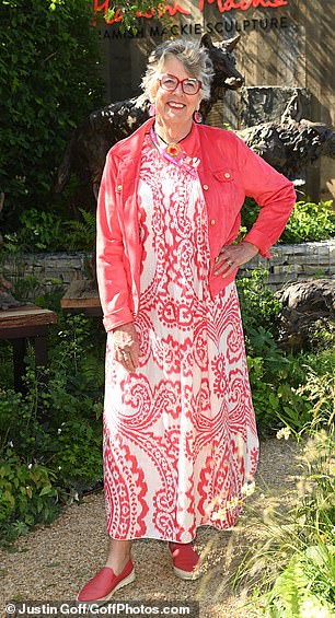 Великая британская звезда Bake Off Прю Лейт