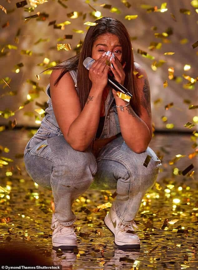 Зрители Britain's Got Talent назвали певицу Тэрин Чарльз «лучшей» артисткой Golden Buzzer после того, как Бруно Тониоли отправил ее в полуфинал после ее «невероятного» выступления в субботу.