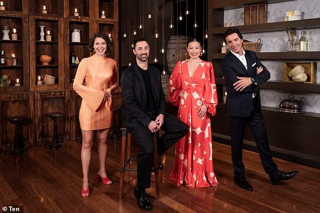 Поклонники MasterChef Australia обратились в социальные сети после того, как заметили, что любимый участник шоу Джош «Пецца» Перри странным образом отсутствовал на нескольких ключевых соревнованиях на прошлой неделе. (На фото: судейская коллегия)