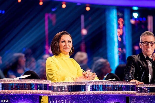 Ширли Баллас из Strictly поддержала Джованни Пернисе в ходе расследования Би-би-си обвинений в «серьёзном проступке» против него