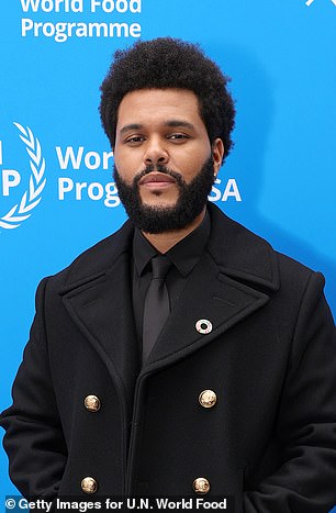 The Weeknd на фото в Лос-Анджелесе в октябре 2021 года.