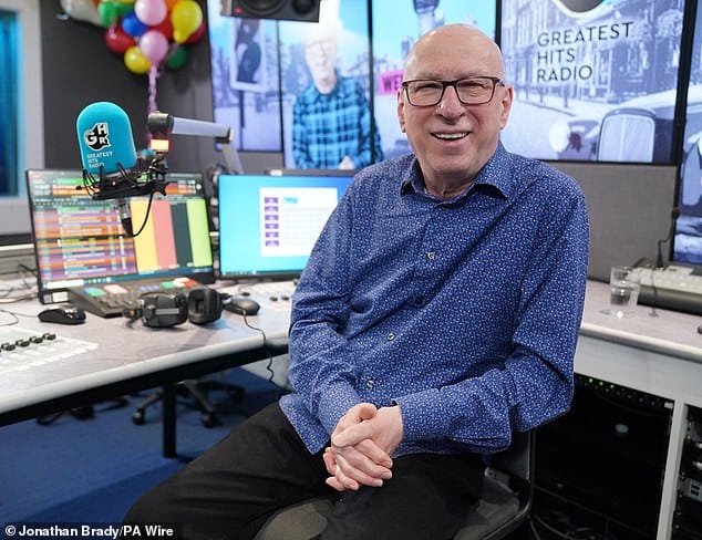 Риск переманить ярого приверженца BBC Radio 2 Кена Брюса явно окупается, поскольку, согласно последним данным, число слушателей Greatest Hits Radio выросло на 30 процентов.