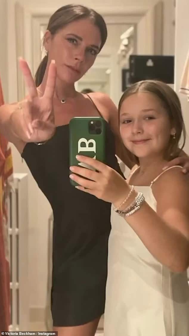 Виктория и Дэвид Бекхэм отпраздновали 13-летие своей дочери Харпер в среду, поделившись трогательными постами в социальных сетях, посвященными этому событию