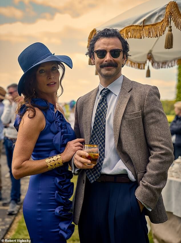 Звезда «Соперников» Эйдан Тернер рассказал The Sunday Times, что он участвовал в пикантных сценах с подругой и партнершей по фильму Викторией Смерфит.