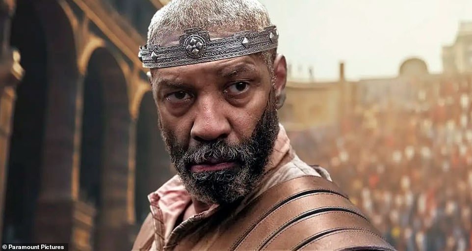 Дензел Вашингтон завершает актерский состав «Гладиатора 2», а Конни Нильсен и Дерек Джейкоби повторяют свои роли из оригинала.