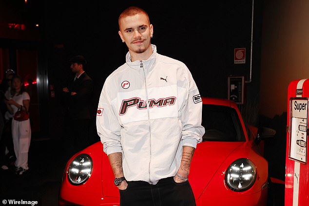 Кроссовки Speedcat были повторно представлены из архива PUMA в начале этого года к своему 25-летнему юбилею. Они будут доступны в красном, черном и розовом цветах с 5 декабря.
