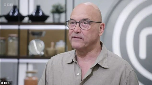 60-летний Грегг ушел из MasterChef после того, как 13 человек, в том числе ведущая Newsnight Кирсти Уорк, обвинили его в «неправильном» и неуместном «сексуализированном» поведении во время съемок.