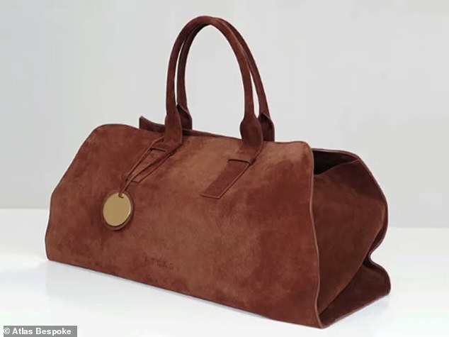 Каждый гость получит сумку Atlas Bespoke Weekender (на фото), созданную специально для церемонии вручения премии «Золотой глобус» 2025 года.