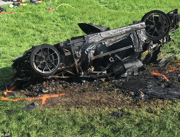 Он пережил вторую встречу со смертью после того, как его суперкар Rimac за 2 миллиона фунтов стерлингов съехал с холма и загорелся, когда он мчался на высокой скорости по сельской Швейцарии в 2017 году.