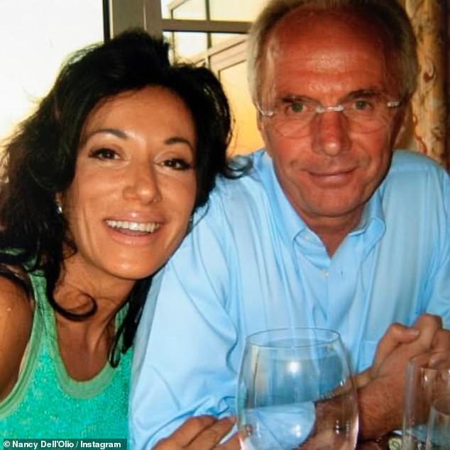 63-летняя итальянская юристка и швед состояли в десятилетних отношениях и, как считается, так и не поженились, но Нэнси ранее называла его своим мужем.