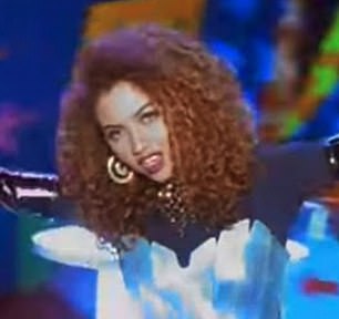Однако пара была вынуждена выступать под именем Ray & Anita (на фото 1991)