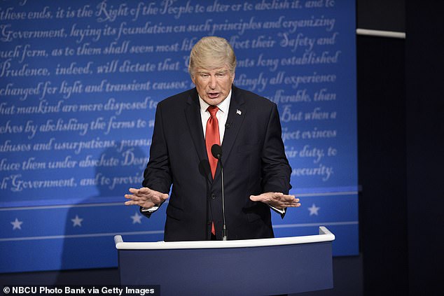 Болдуин незабываемо пародировал Трампа на SNL в 2020 году