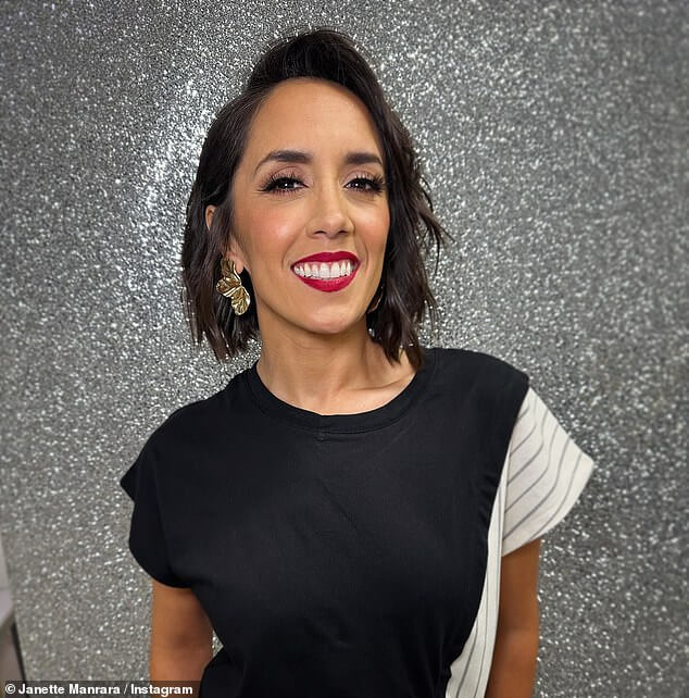41-летняя участница шоу Strictly Джанетт Манрара рассказала о том, как ей тяжело находиться вдали от дочери Лиры, и сказала, что